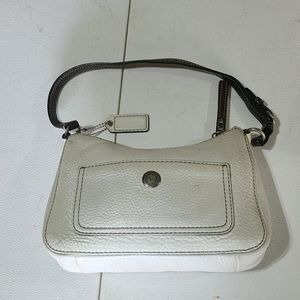 Coach Purse (B209) - Womens